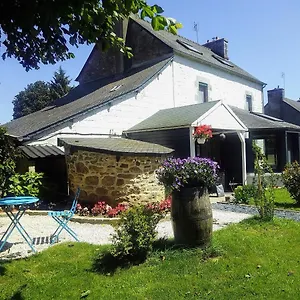 Vive Les , Plouguenast-Langast France